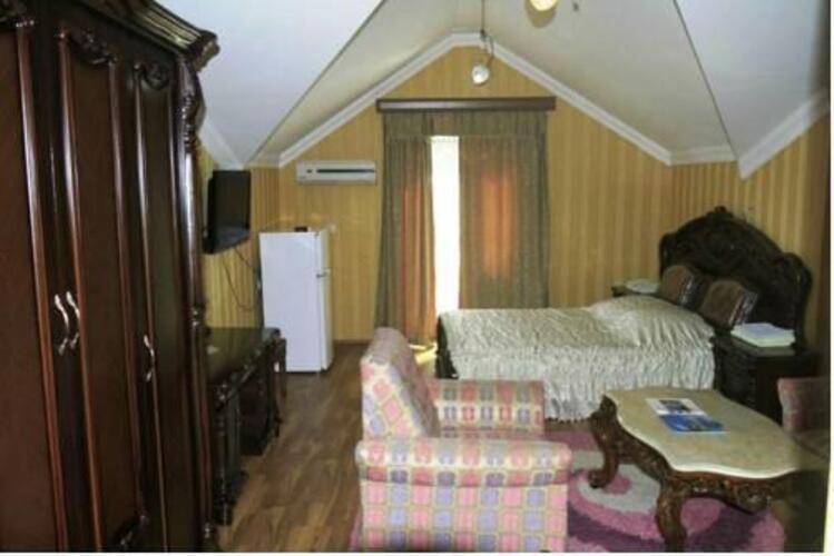 Duta Hotel