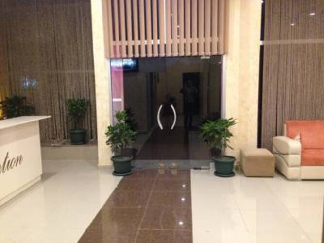 Royal Palace Hotel