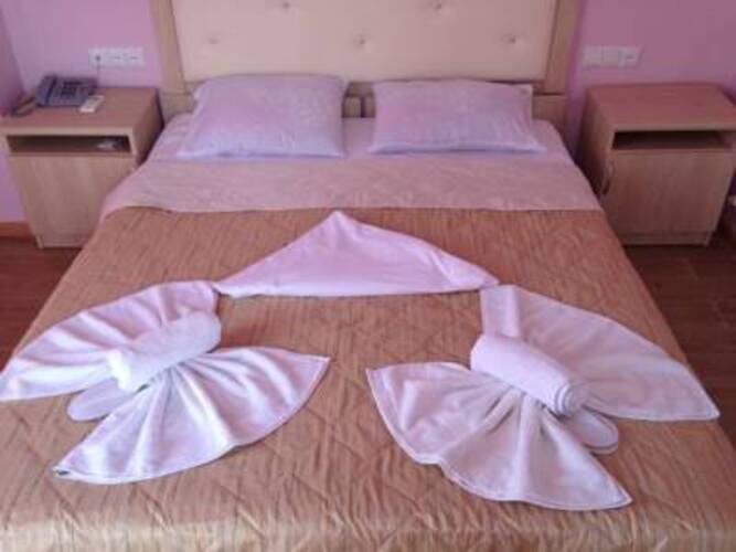 Royal Palace Hotel