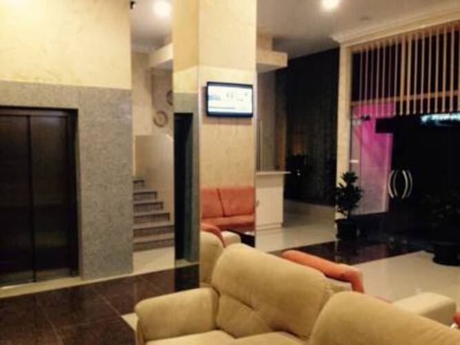 Royal Palace Hotel