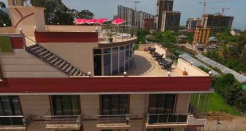 Royal Palace Hotel