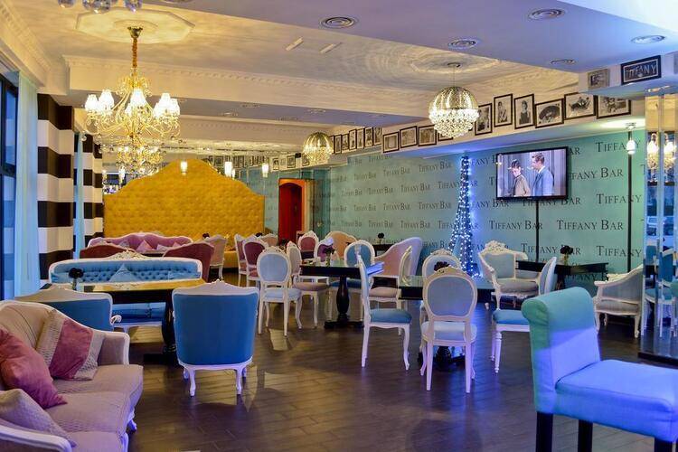 River Side Hotel
