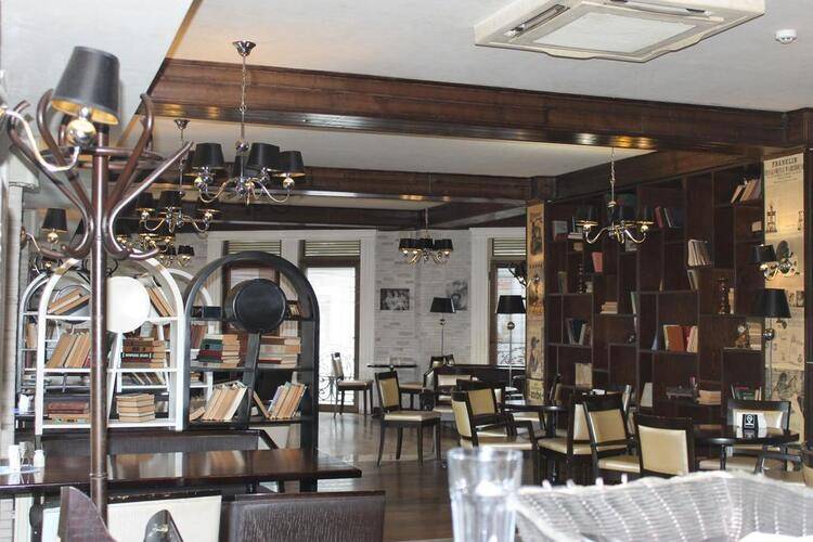 Piazza Boutique Hotel