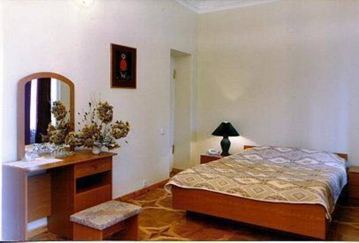 Old Metekhi Hotel