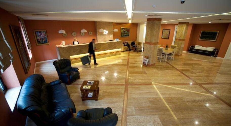 Zp Palace (Зп Палас) Hotel