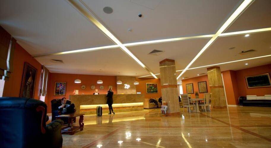 Zp Palace (Зп Палас) Hotel