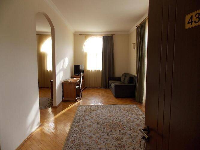 Beaumonde Hotel (Бомонд)