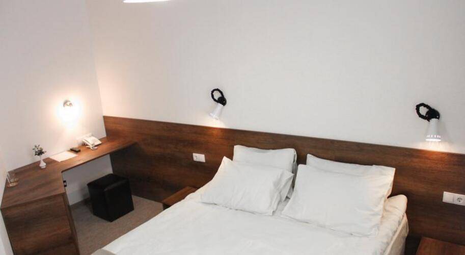 Alliance Hotel