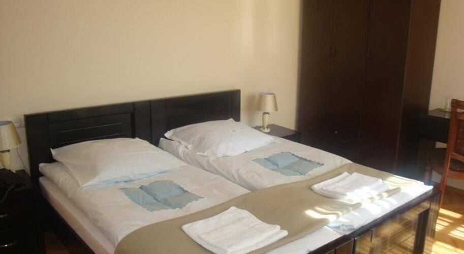 Alliance Hotel
