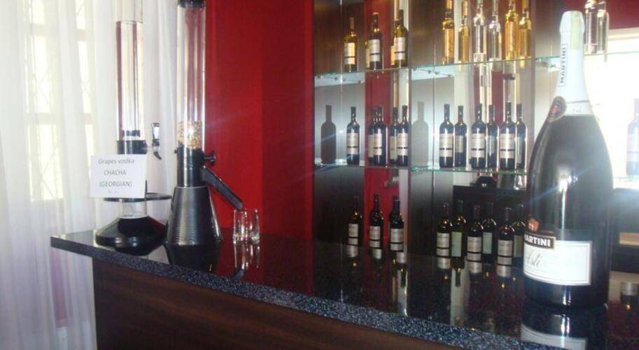 Alliance Hotel