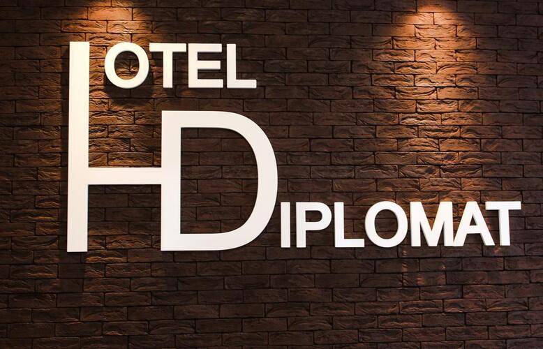 Diplomat Hotel