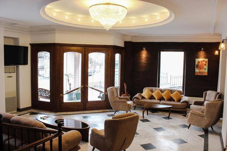 Diplomat Hotel