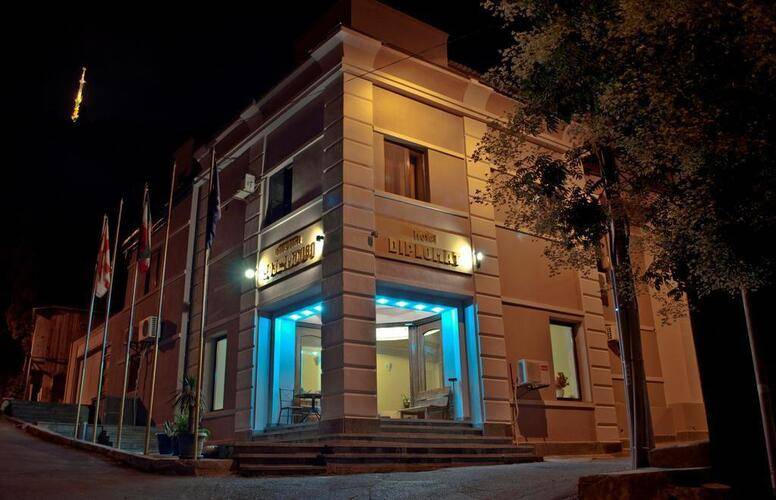 Diplomat Hotel