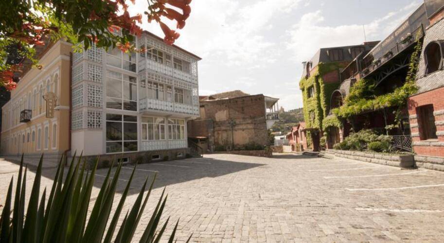 Kopala Hotel