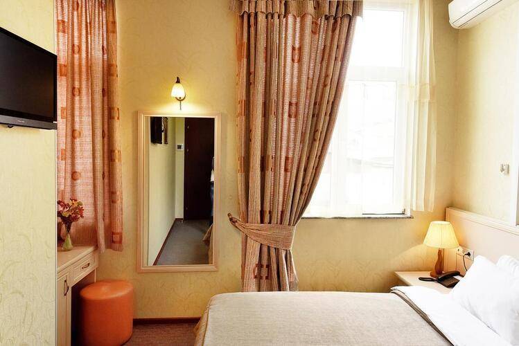 Sharden Hotel