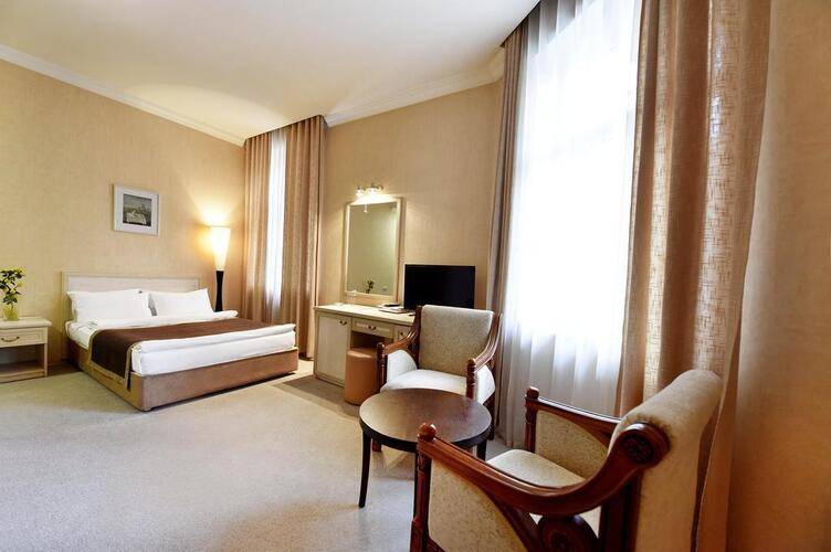 Sharden Hotel