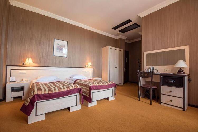 Kopala Rikhe Hotel
