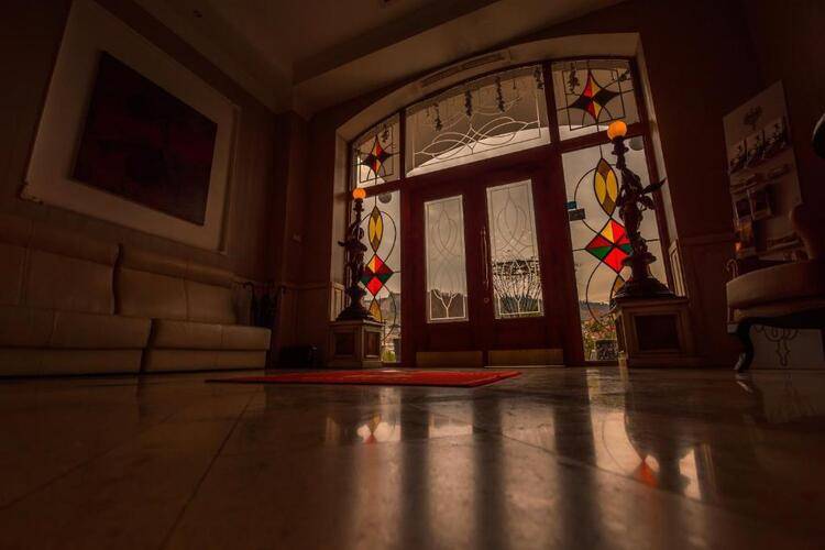Kopala Rikhe Hotel