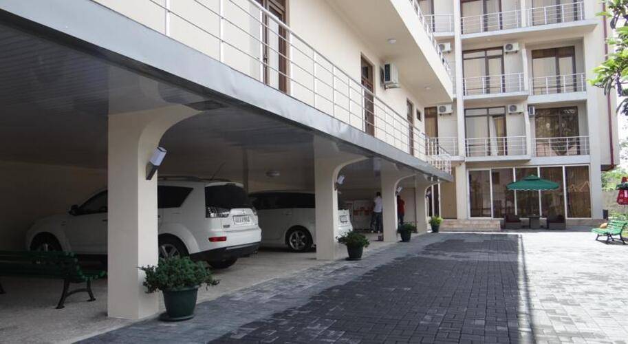 Cristal Gb Hotel