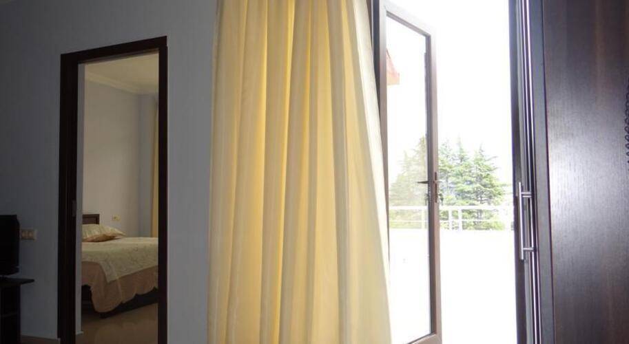 Cristal Gb Hotel