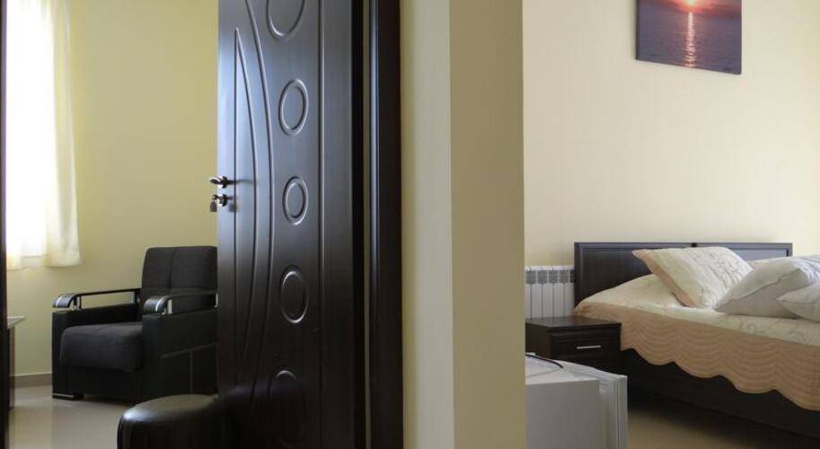 Cristal Gb Hotel