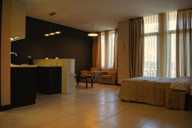 Monte Carlo Hotel