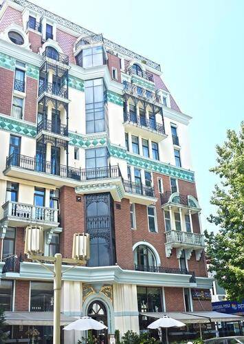 Monte Carlo Hotel