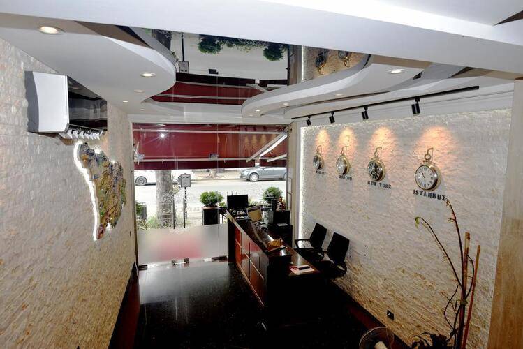Antika Hotel (Антика)