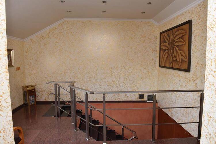 Antika Hotel (Антика)