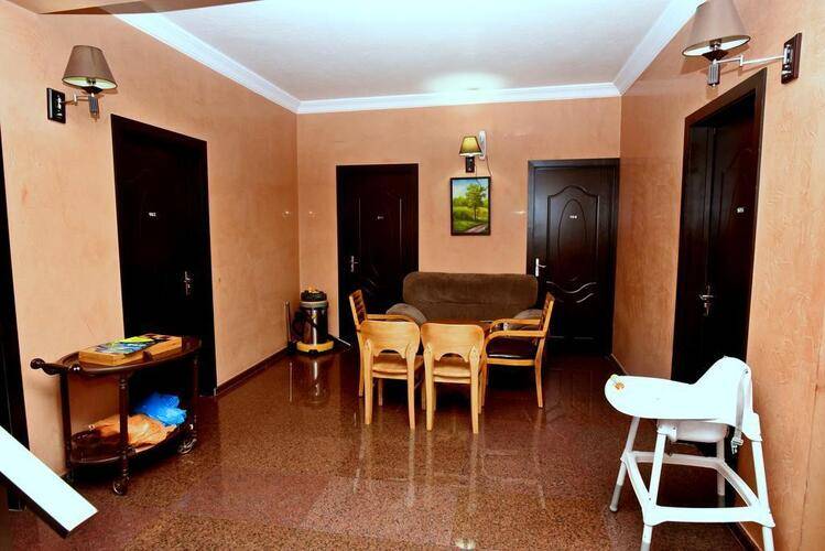 Antika Hotel (Антика)