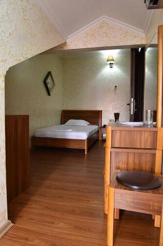Antika Hotel (Антика)