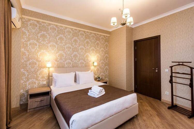 Diamond Hotel