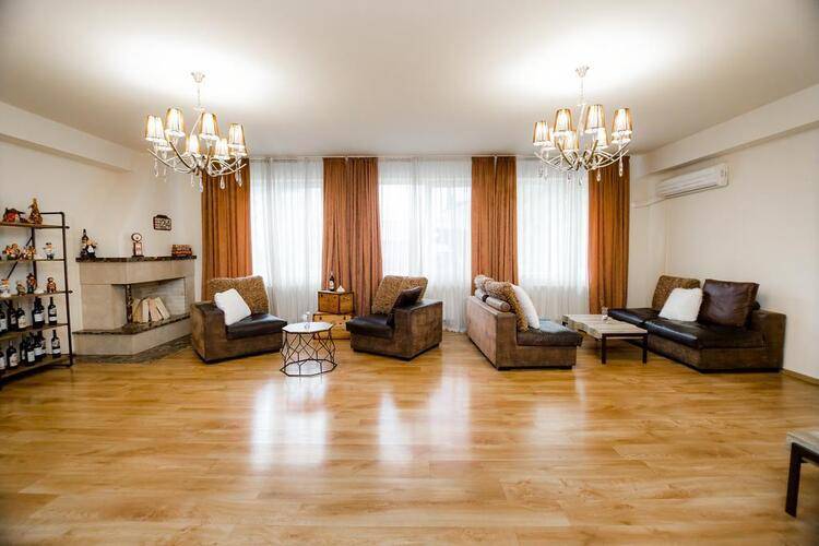Diamond Hotel