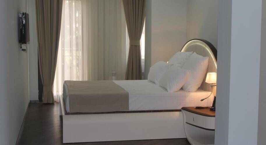 Light Palace Hotel