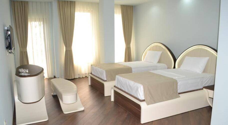 Light Palace Hotel