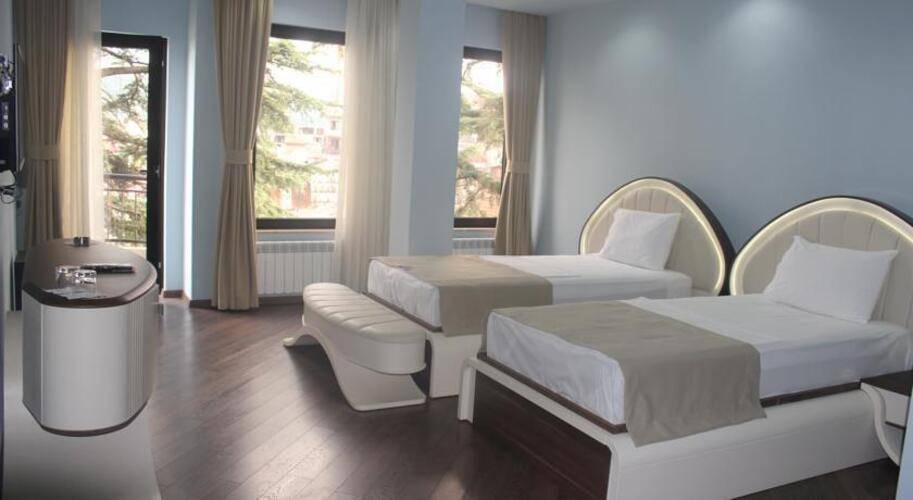 Light Palace Hotel