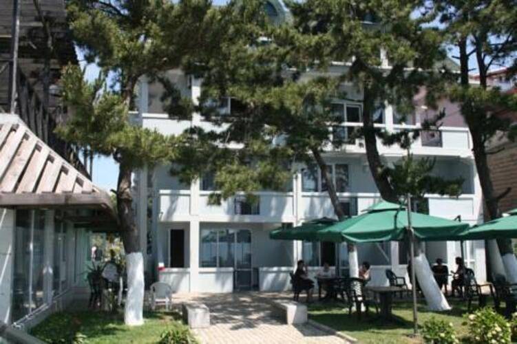 National Hotel