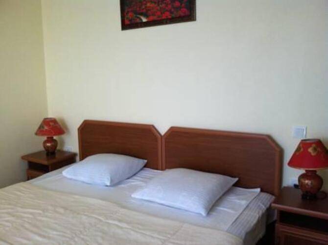 National Hotel