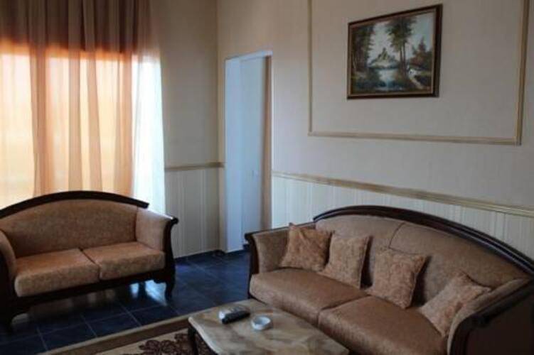 National Hotel