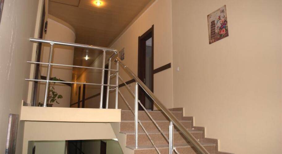 Hotel Amigo I