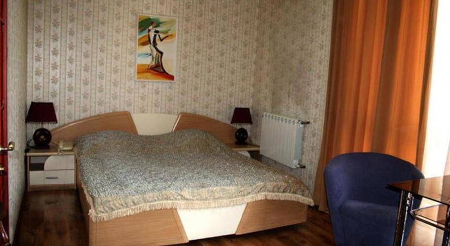 Irmeni Hotel