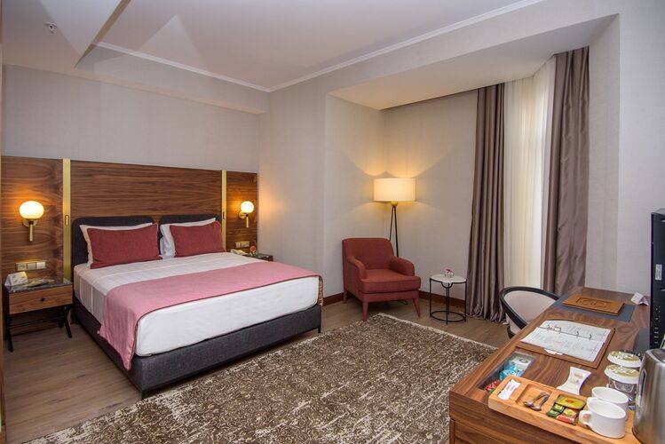 Tiflis Palace Hotel