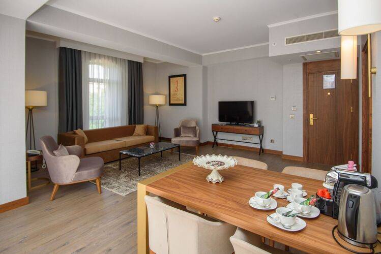 Tiflis Palace Hotel