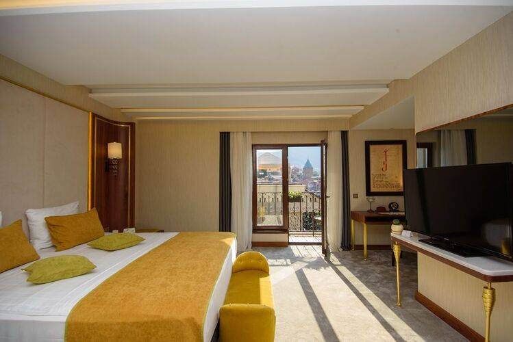 Tiflis Palace Hotel