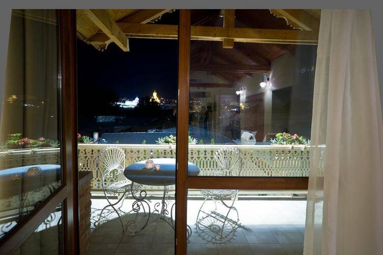 No12 Boutique Hotel