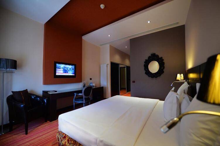 Nane Hotel