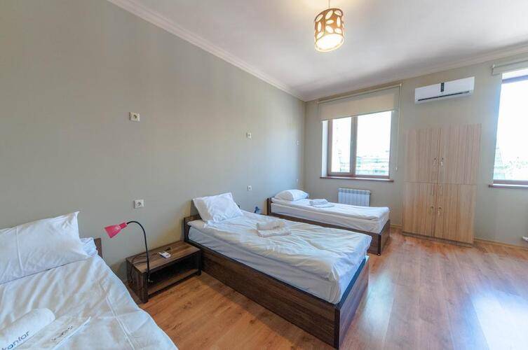 Kantar Hostel