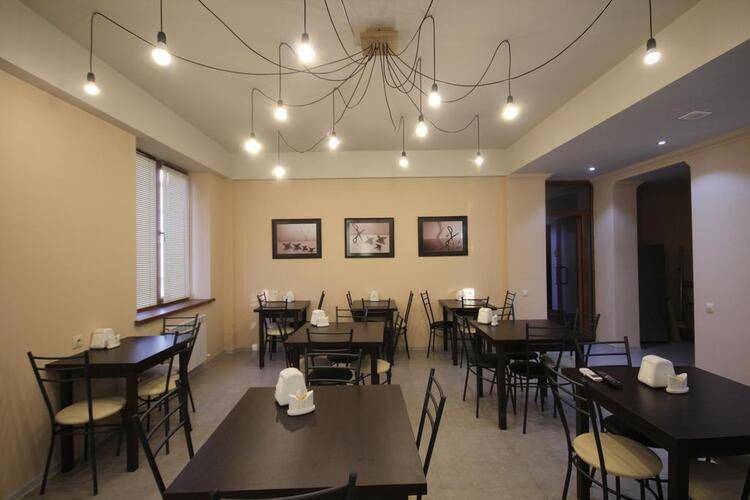 Kantar Hostel