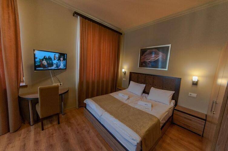 Kantar Hostel