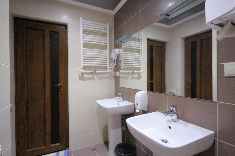 Kantar Hostel